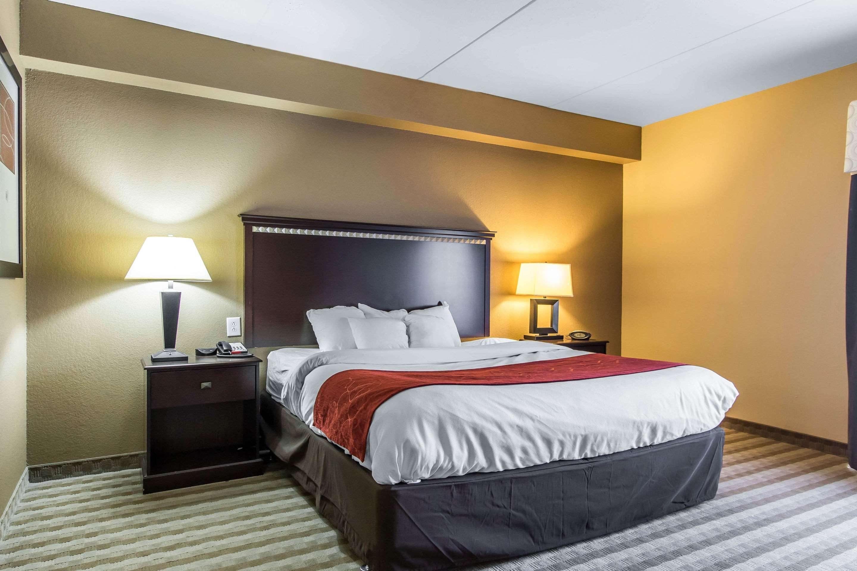 Comfort Suites Смирна Экстерьер фото