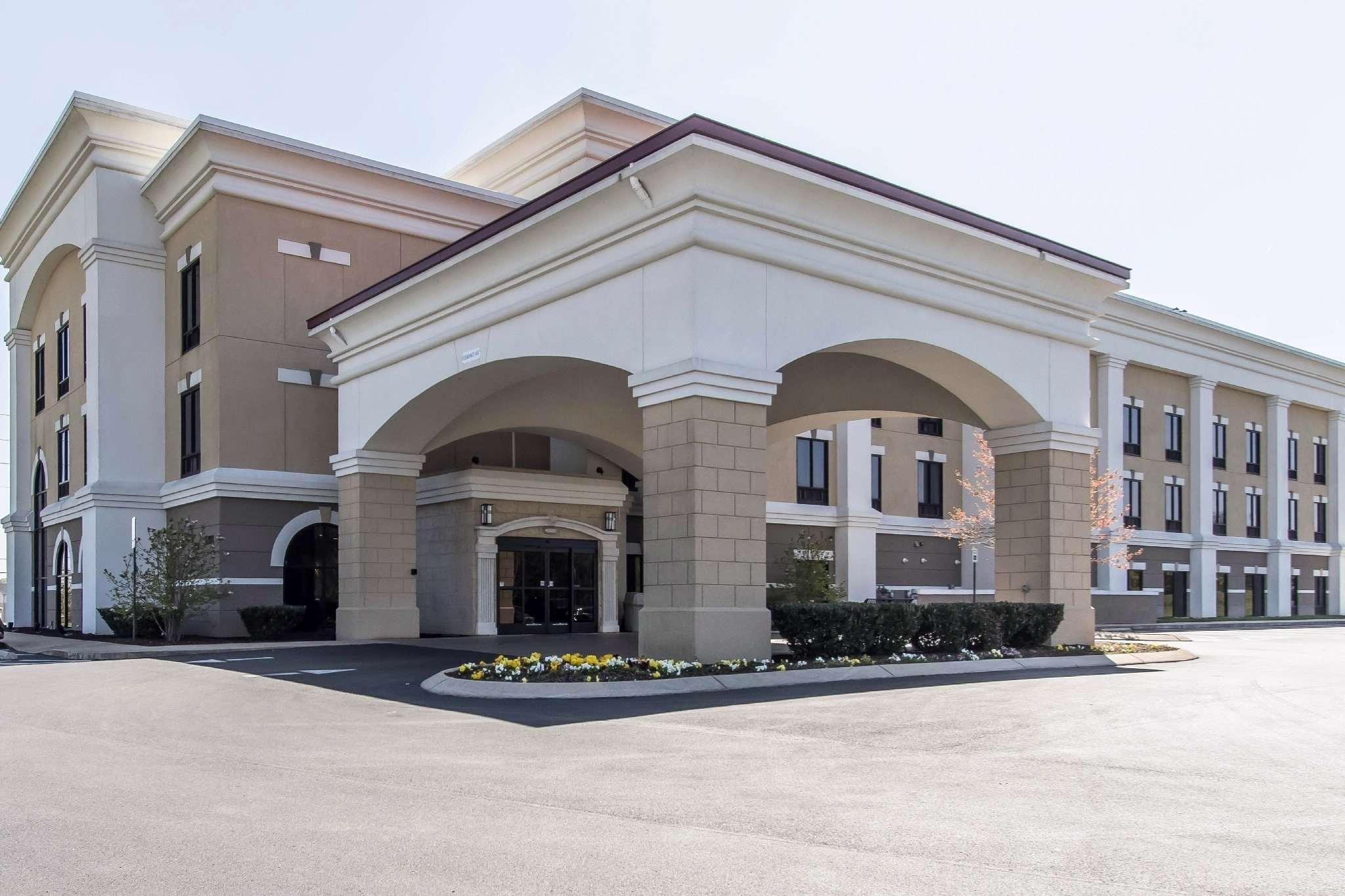 Comfort Suites Смирна Экстерьер фото
