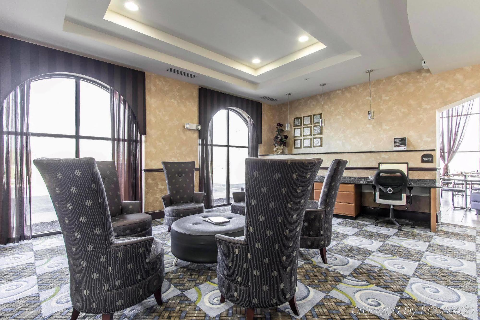 Comfort Suites Смирна Экстерьер фото